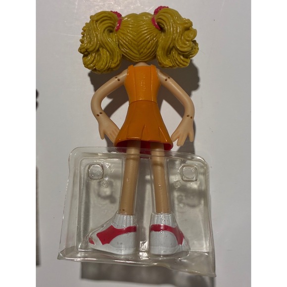 Set of 3 Groovy Girls Vintage Cheerleader Dolls with Accessories for Kids - Picture 9 of 9